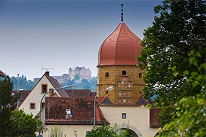 Der Torturm Lauchheim und das Schloss